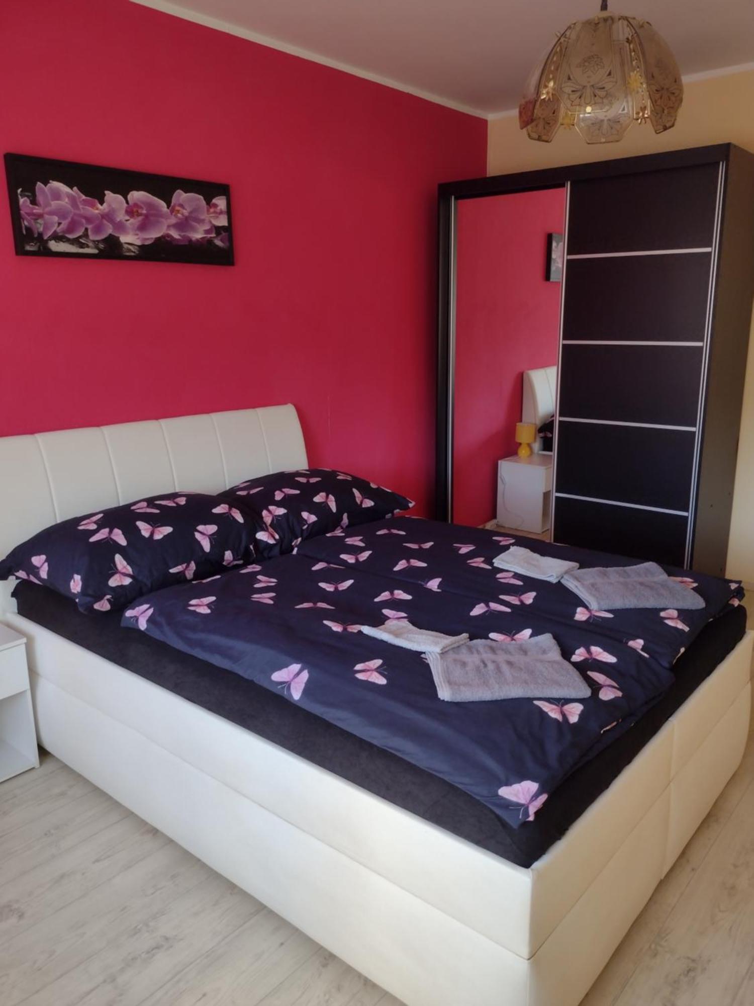 Apartmens Kv Karlovy Vary Exterior photo